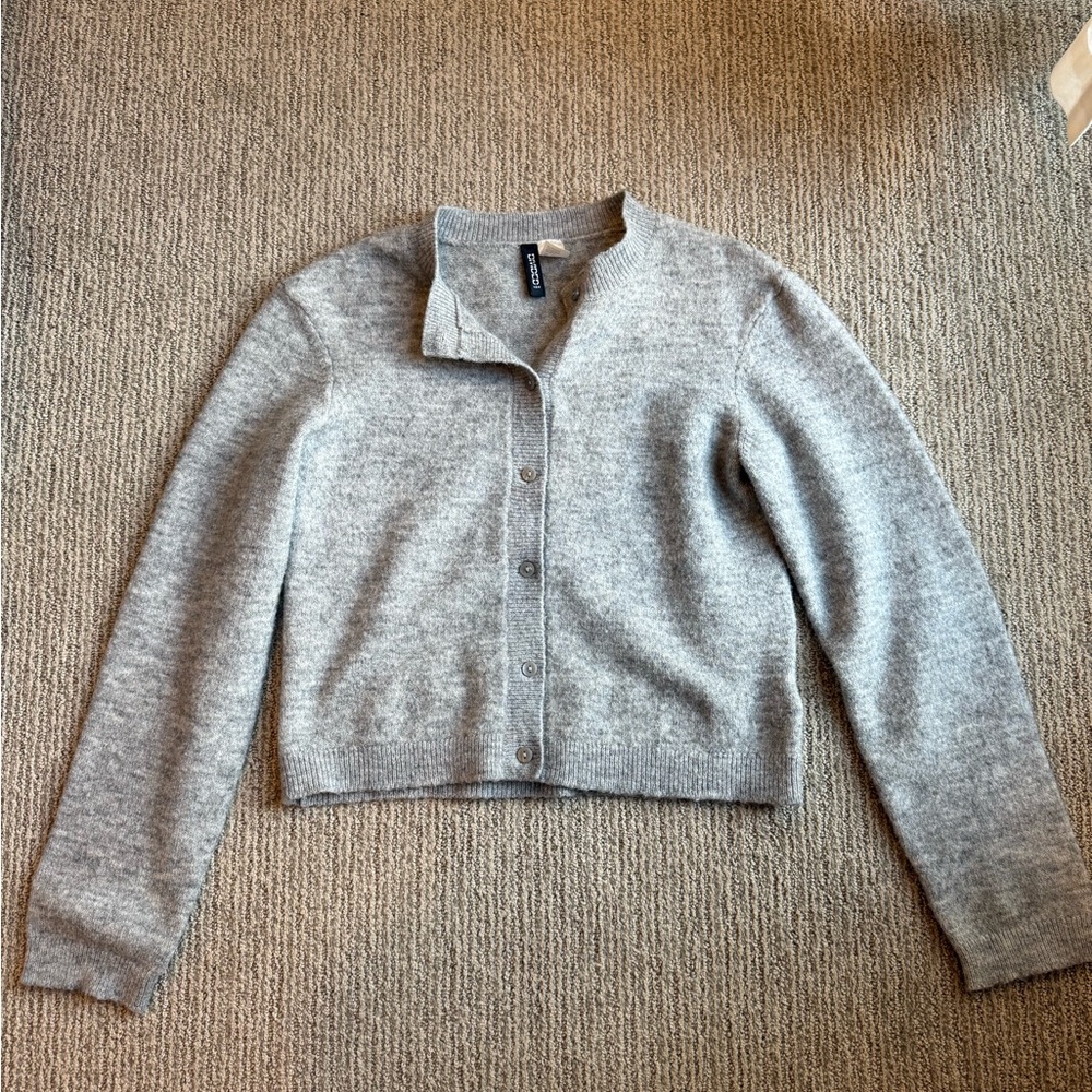 Grey sweater